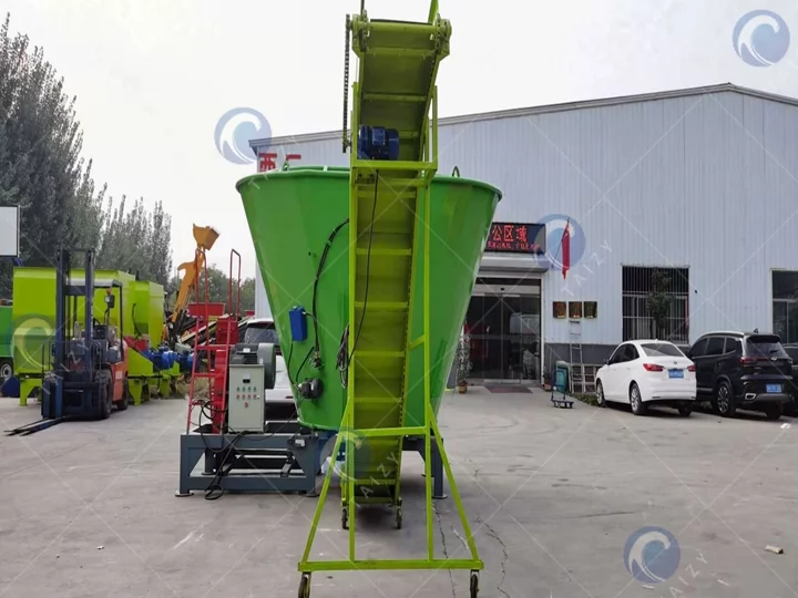 TMR feed mixing machine for sale
