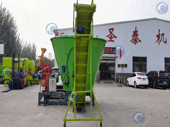 TMR feed mixing machine for sale