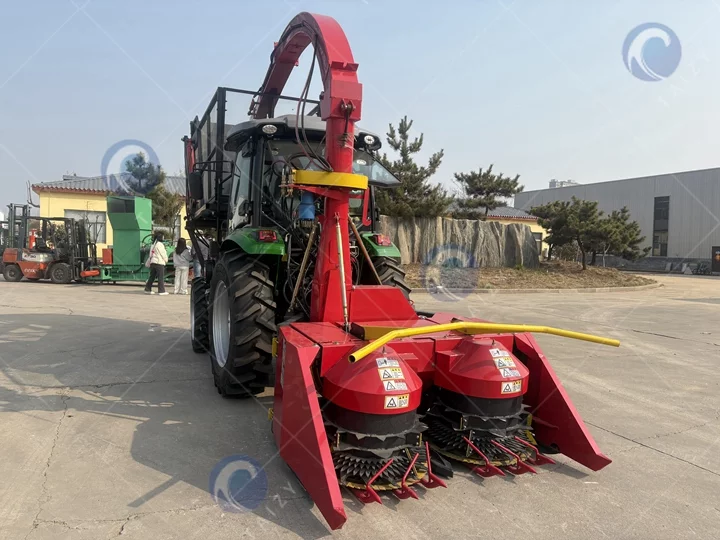 Double-Disc Silage Harvester