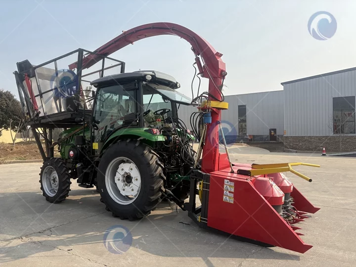 silage harvester chopper loader